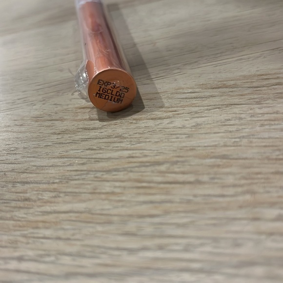 Grande Cosmetics 2-in-1 Tinted Brow Gel and Brow Enhancing Serum - Picture 2 of 4